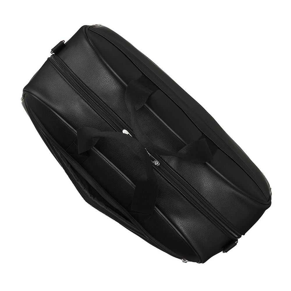 TaylorMade Sport Modern Boston Bag