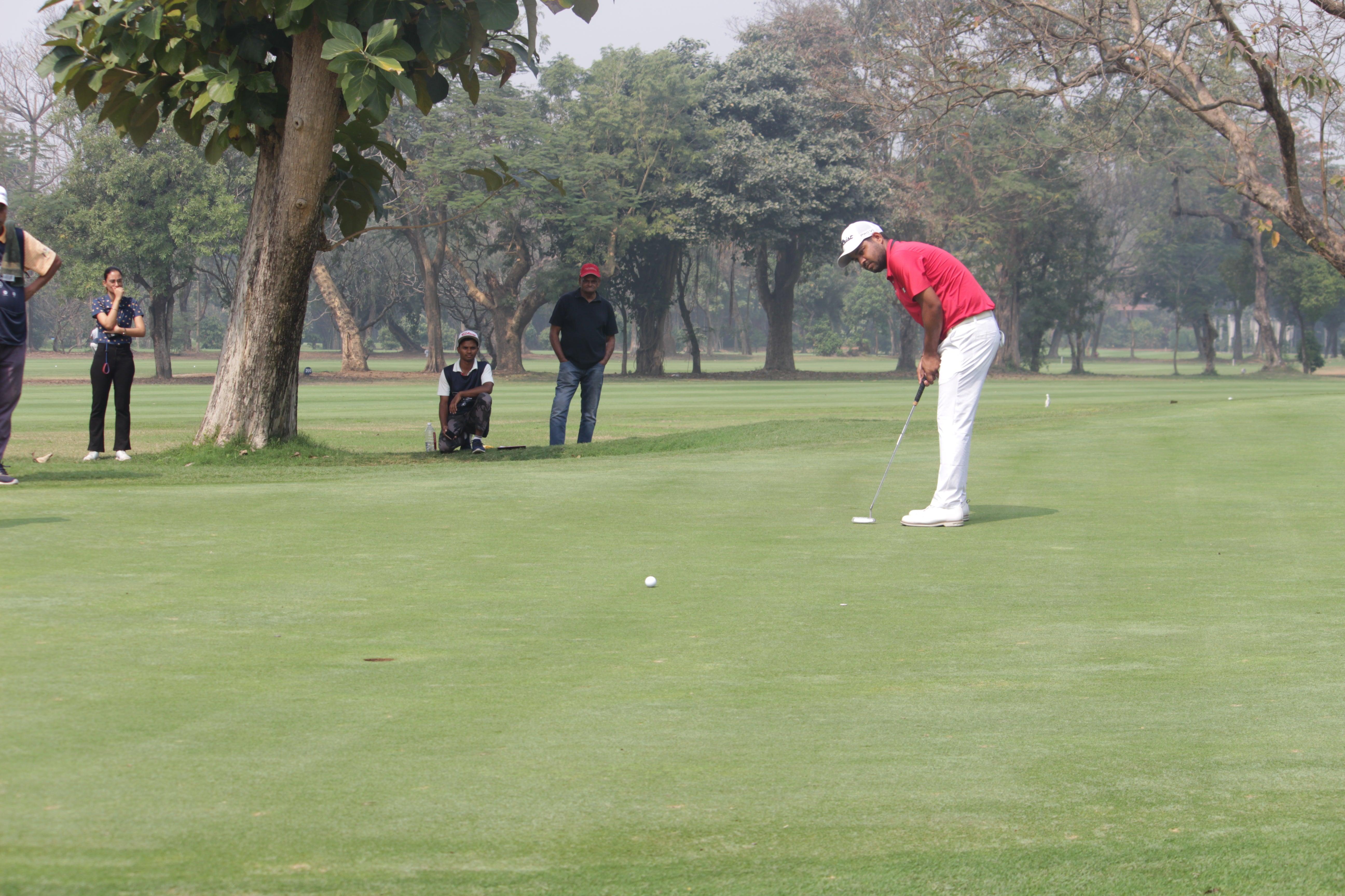 Consistent Sachin Baisoya breaks away into two-shot lead with a 65 in round three In India | golfedge  | India’s Favourite Online Golf Store  | golfedgeindia.com